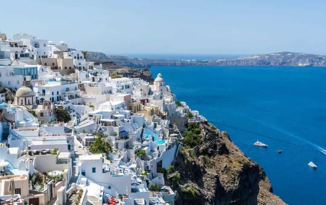 Greece: The Cradle of Western Civilization Beckons History and Beach Lovers